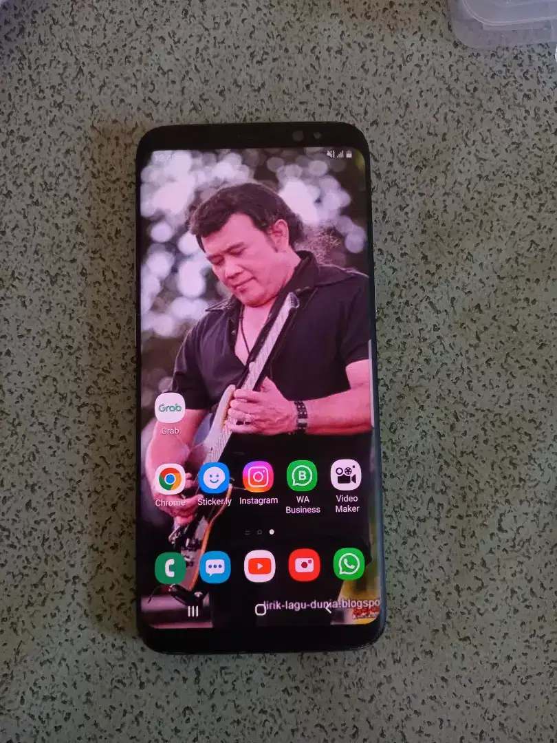 Samsung s8 sein 4/64