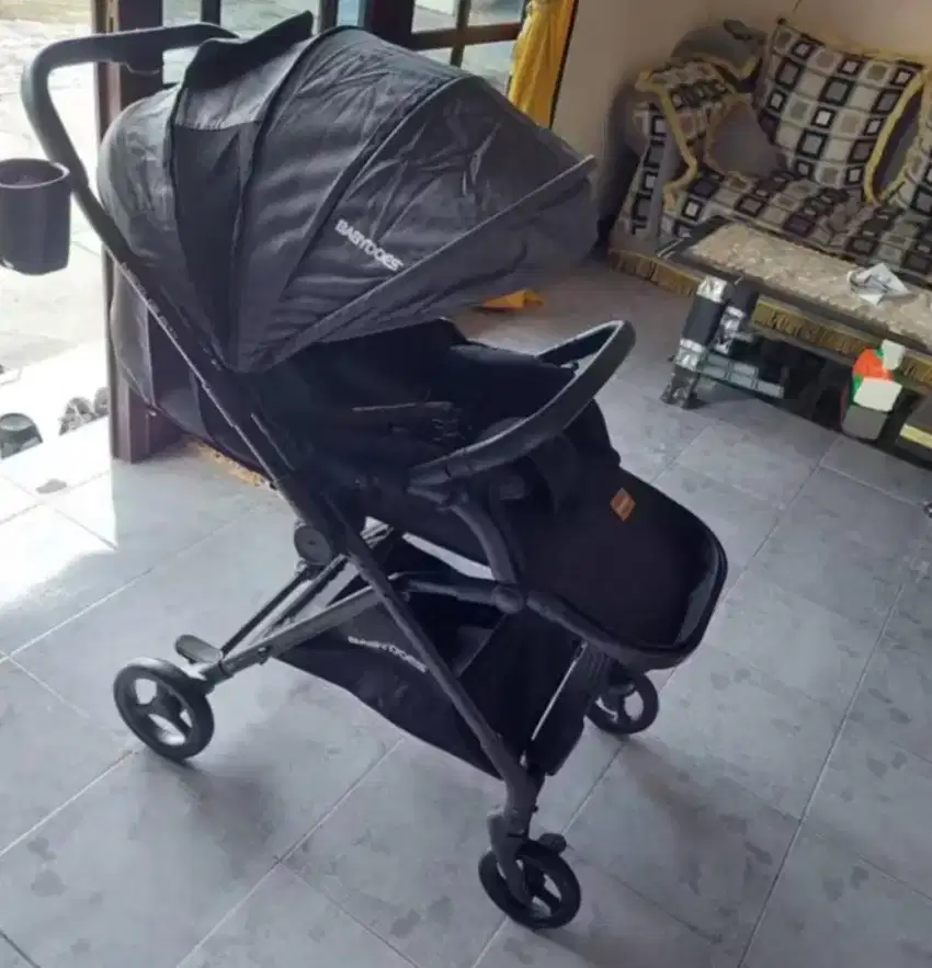Preloved stroller babydoes