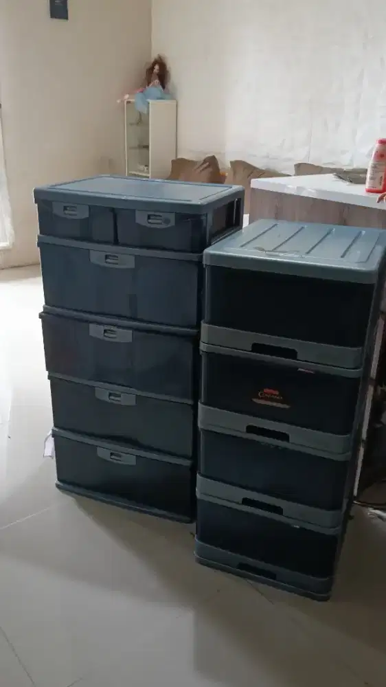 Di jual cepat 2 Container Lion Star