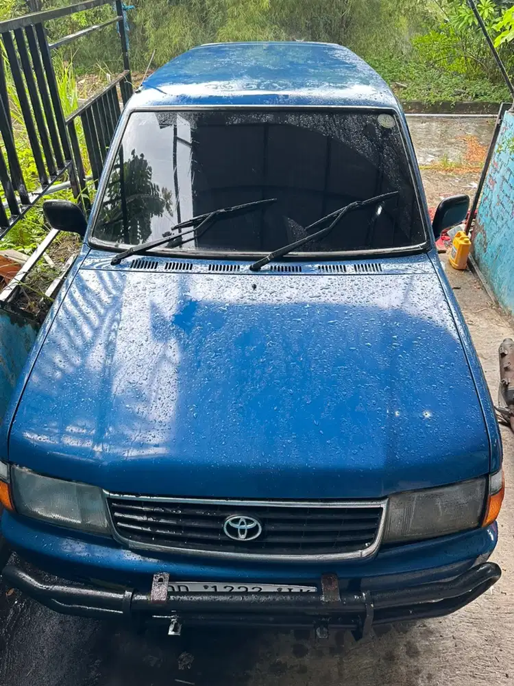 Toyota Kijang 1997 Bensin