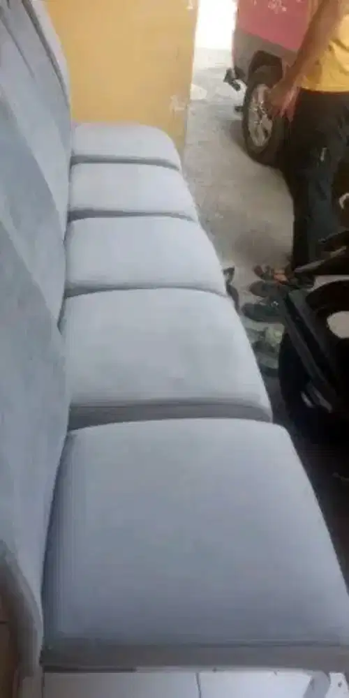 Ganti kulit jok kursi