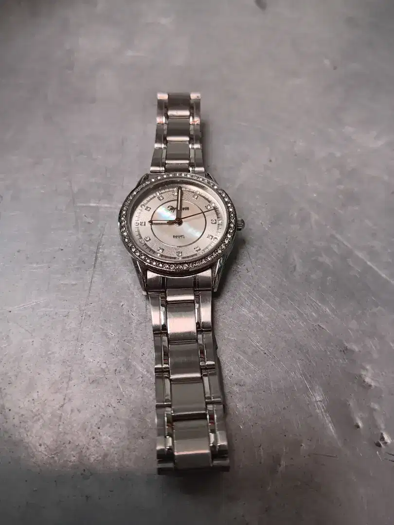 Jam Tangan Bekas , Kondisi Mati