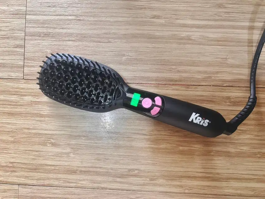 AZKO Kris Sisir Ionic - Catokan Sisir