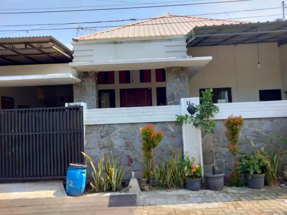 DIJUAL RUMAH BAGUS BUKIT SARI NGESREP SEMARANG
