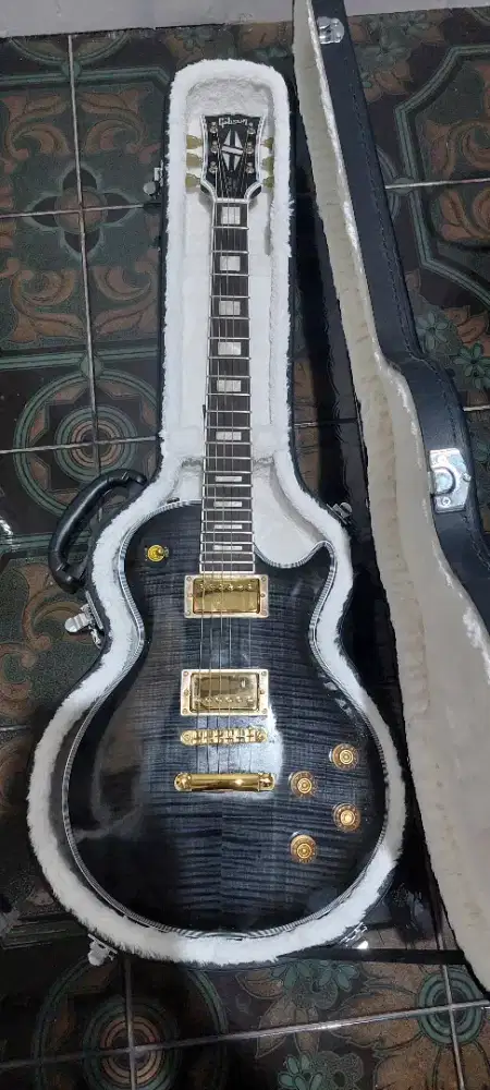 alat musik gitar gibson custom