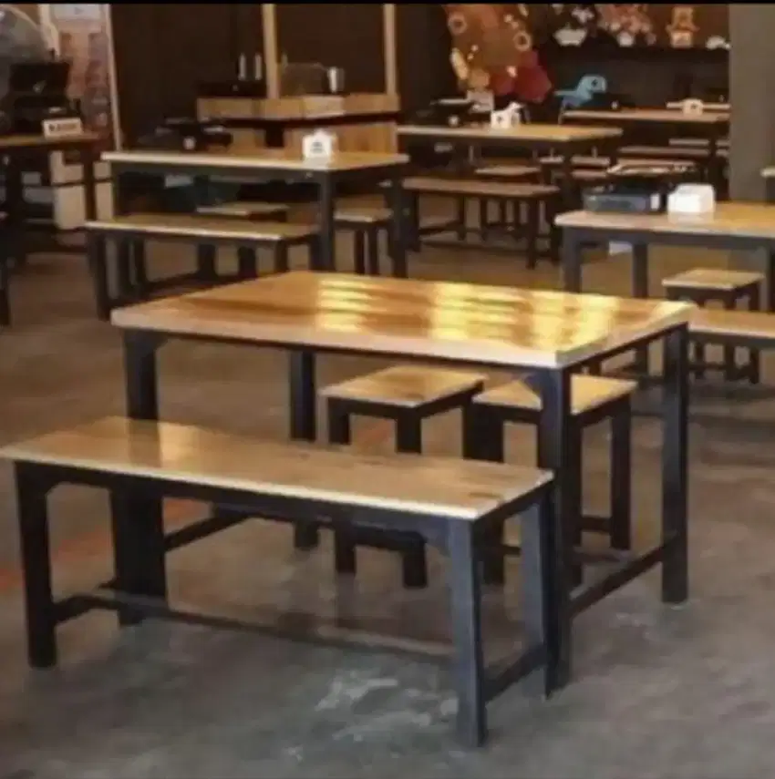 1 Set Meja Kursi Warkop, Meja Kursi Cafe, Satu Set Meja Kursi Warung