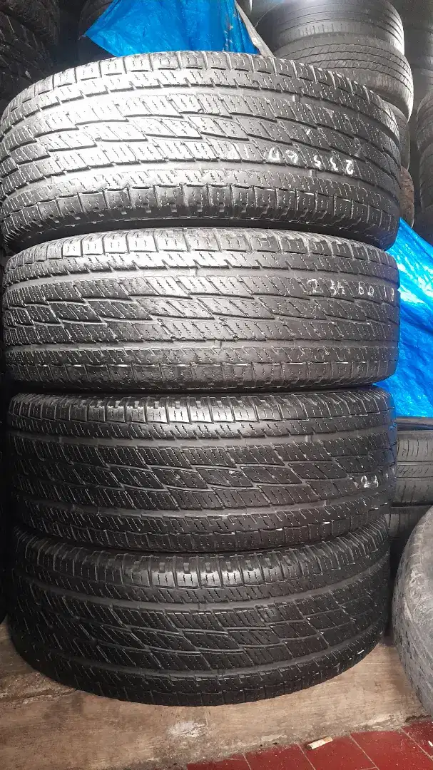 Ban copotan Crv turbo Toyo open contry H/T 235/60 R18 80% 2022..4pcs