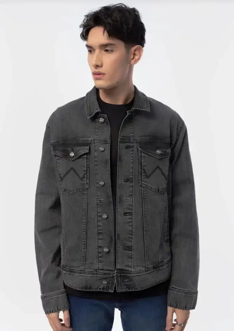 Jaket trucker wrangler size M