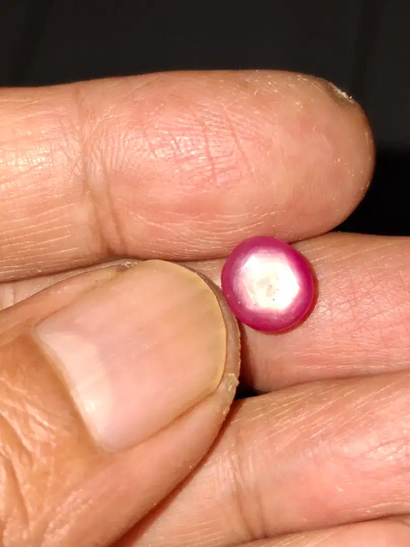 Batu Ruby pinkies