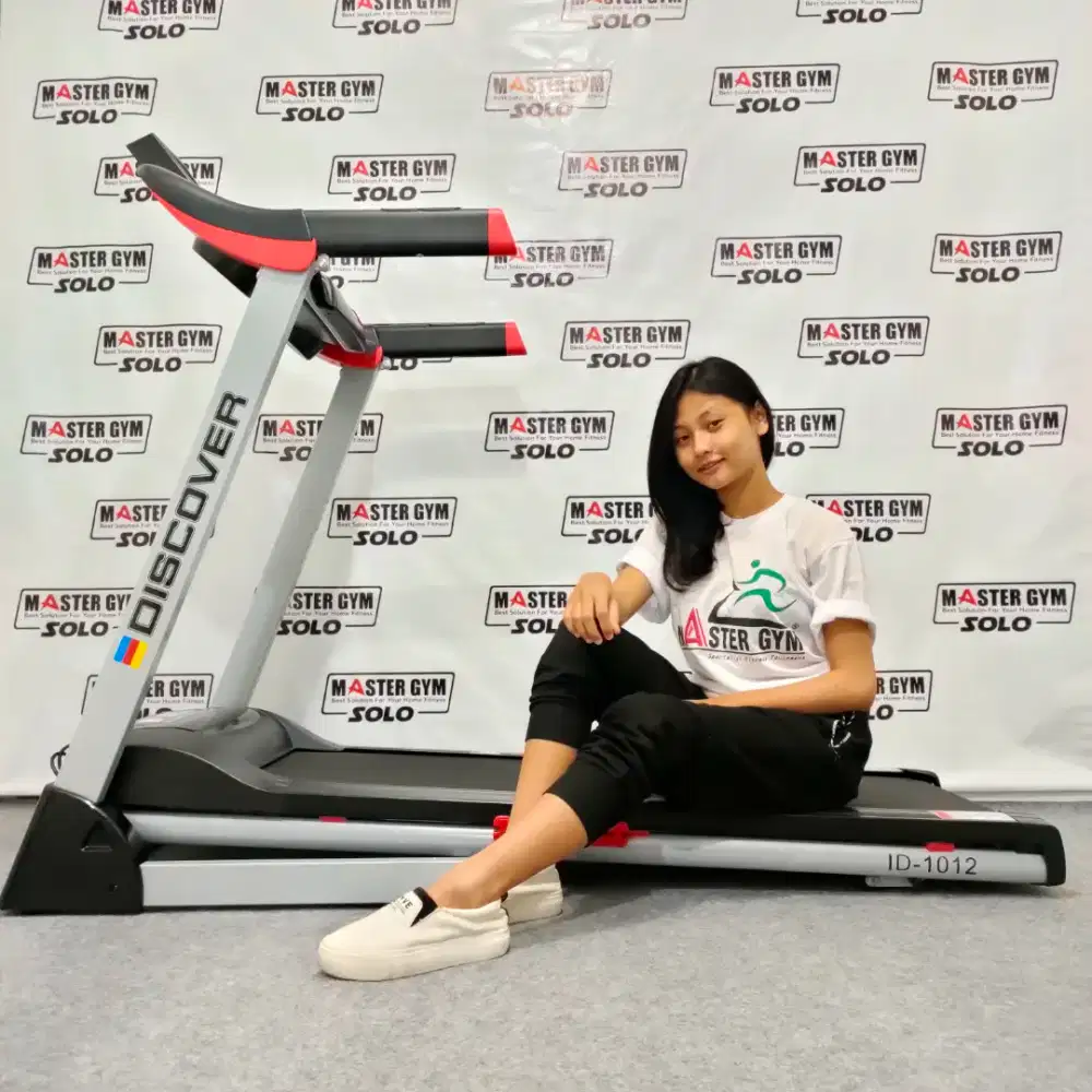 Alat Fitness Treadmill Elektrik Discovery