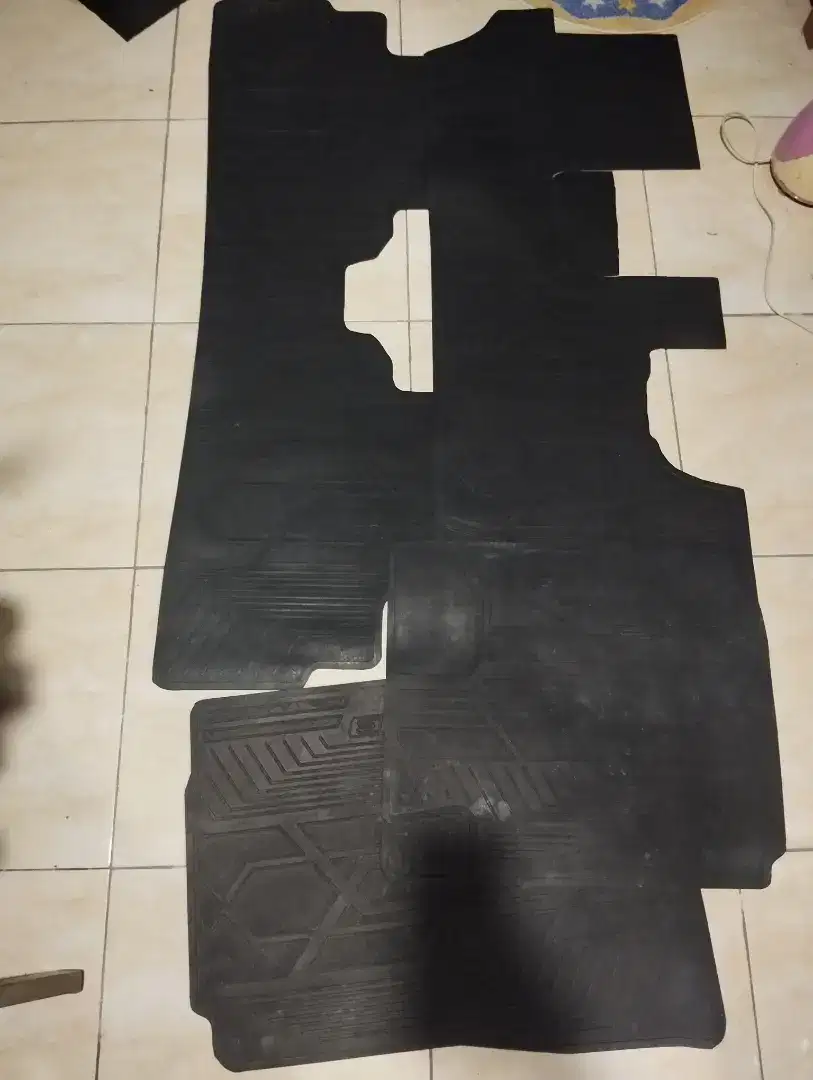 Karpet Suzuki XL7 / New Ertiga