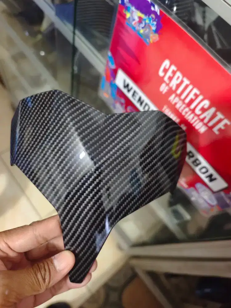 Visor variasi ori honda vario K59J atau K60R carbon hitam