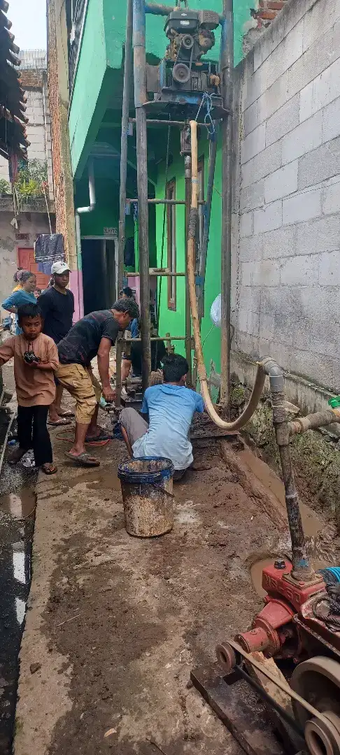 Jasa pengeboran air bersih dan servis pompa air
