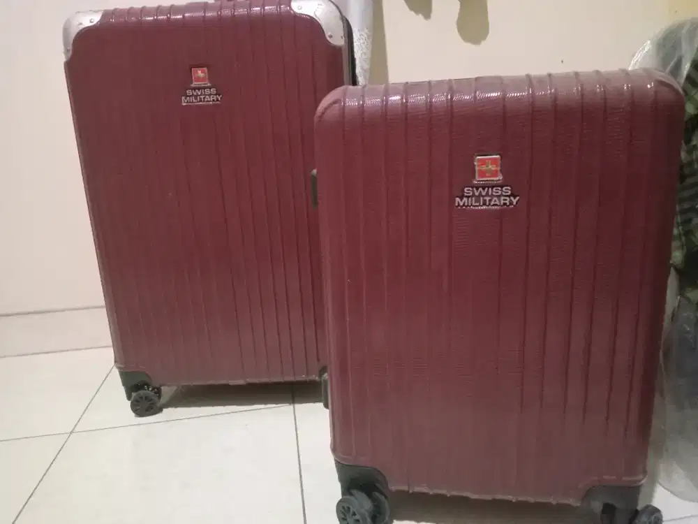 Koper Swiss Military 2 Pcs Merah