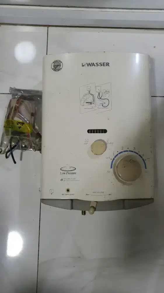 Water Heater Wasser Gas WH 506a (Rusak)