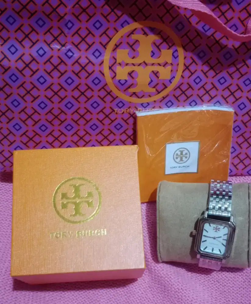 Jam Tangan Tory Burch