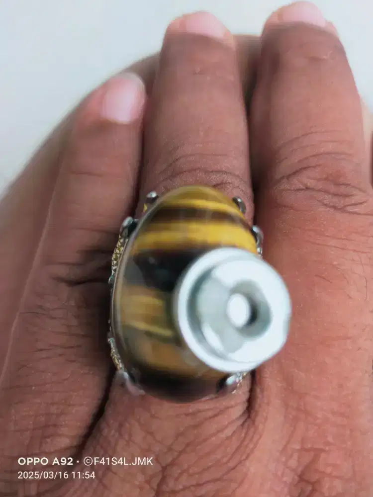 Batu asli Biduri cantik nempel magnet