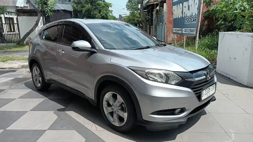 TDP 1jt||HRV 1.5 E Automatic 2018 Low Km Record Honda ISTW