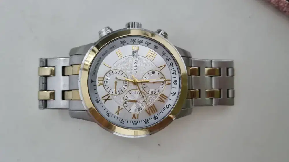 Jam Tangan Pria - Guess W15520G1 (Ori)