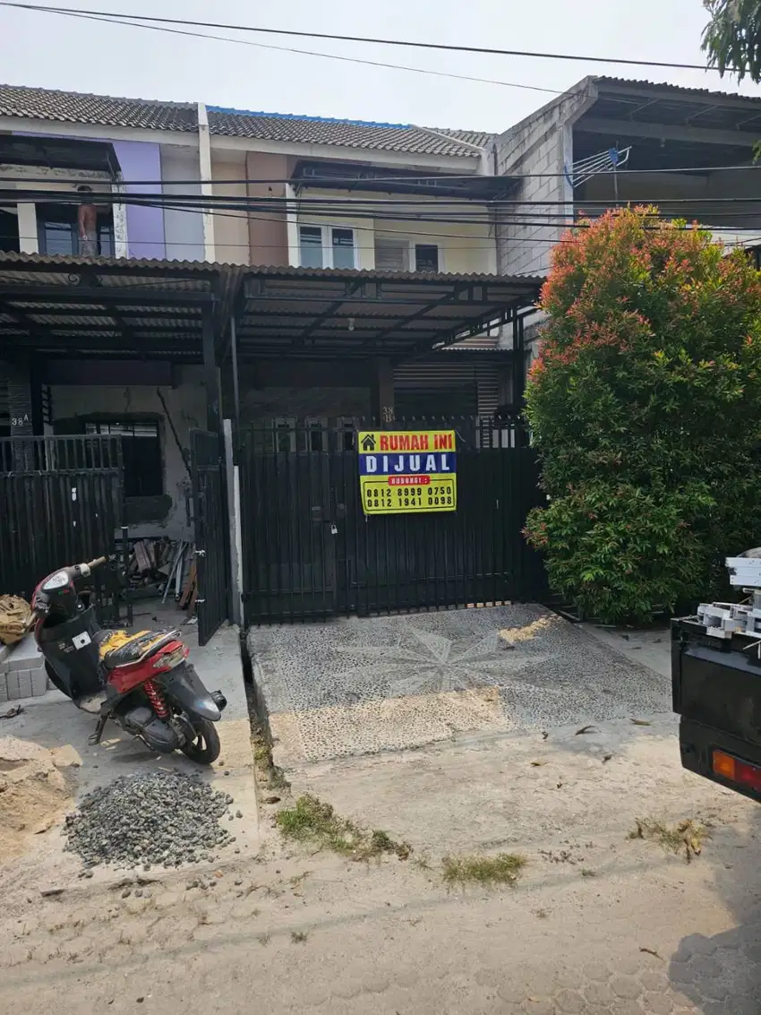 Rumah Taman Royal 1 Cluster Mahoni 2 Lantai