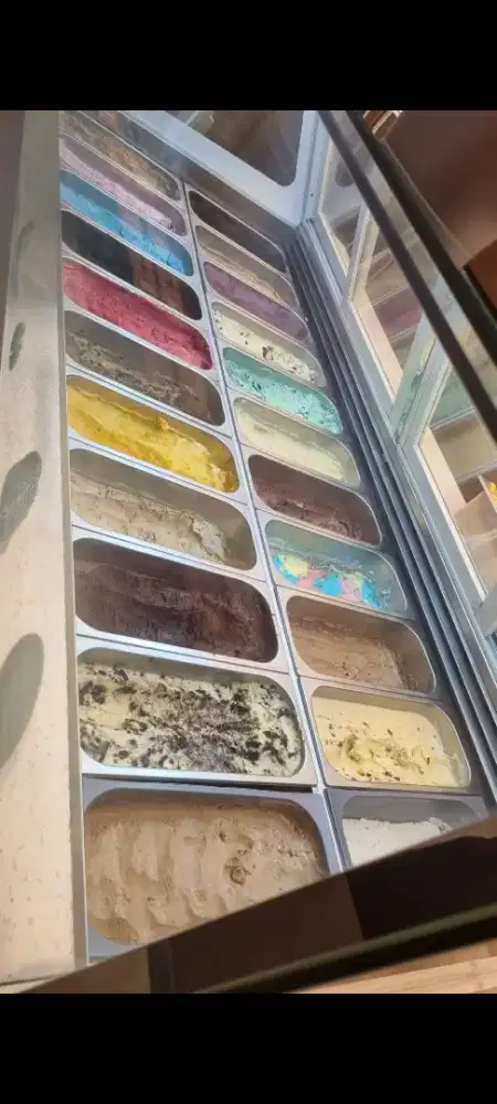 Furnotel 2000mm stainless steel Ice Cream Display