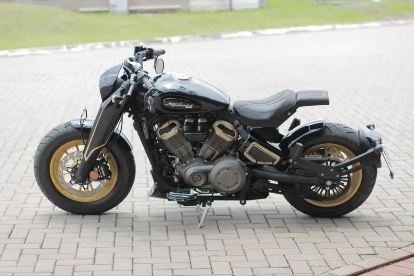 Full custom Keeway 2024