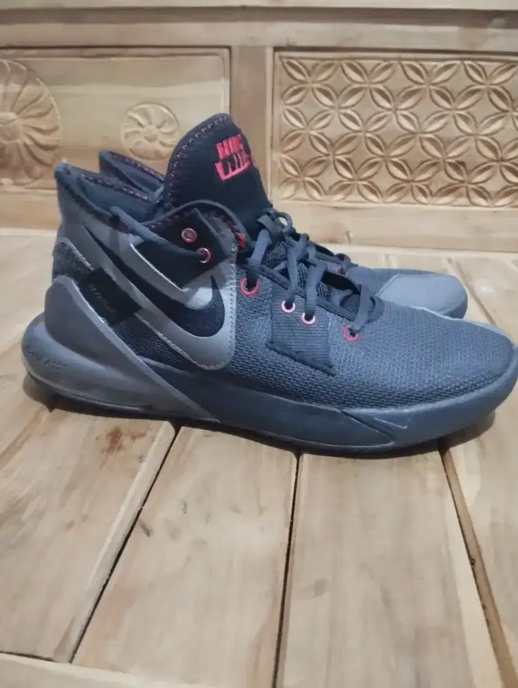 Sepatu Nike Airmax Impact 2 - Preloved