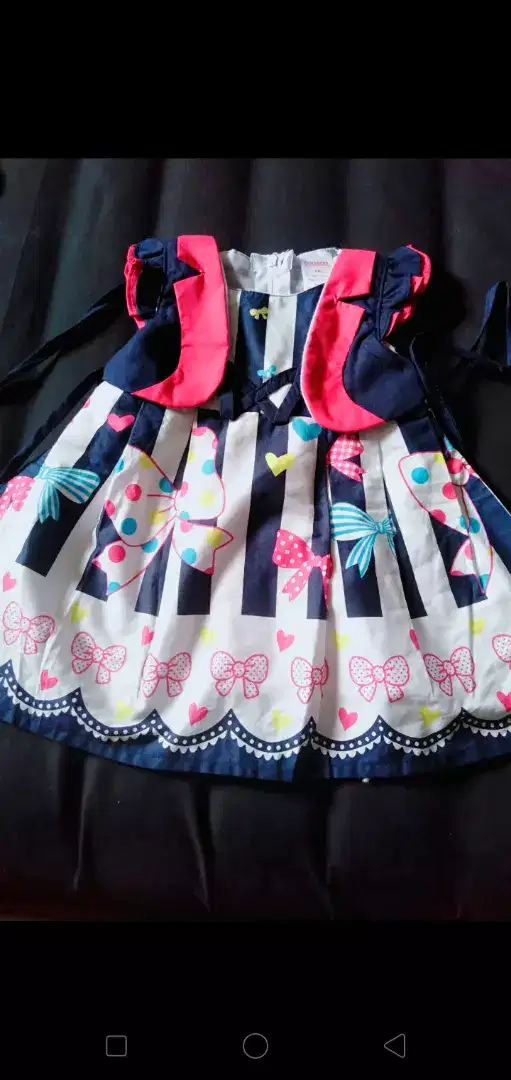 2 pcs dress dan kaos kaki import sz 3-6bulan