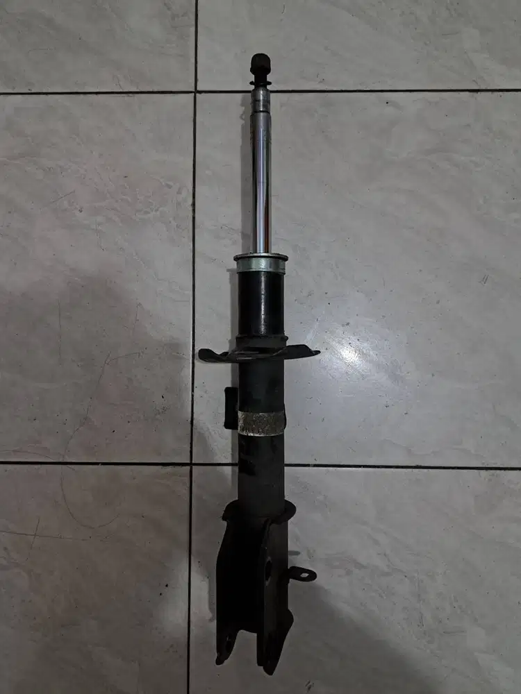 Shockbreaker Daihatsu Sigra Original (Copotan)