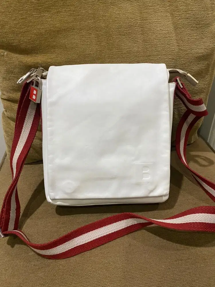 Tas selempang bally white leather limited vintage original