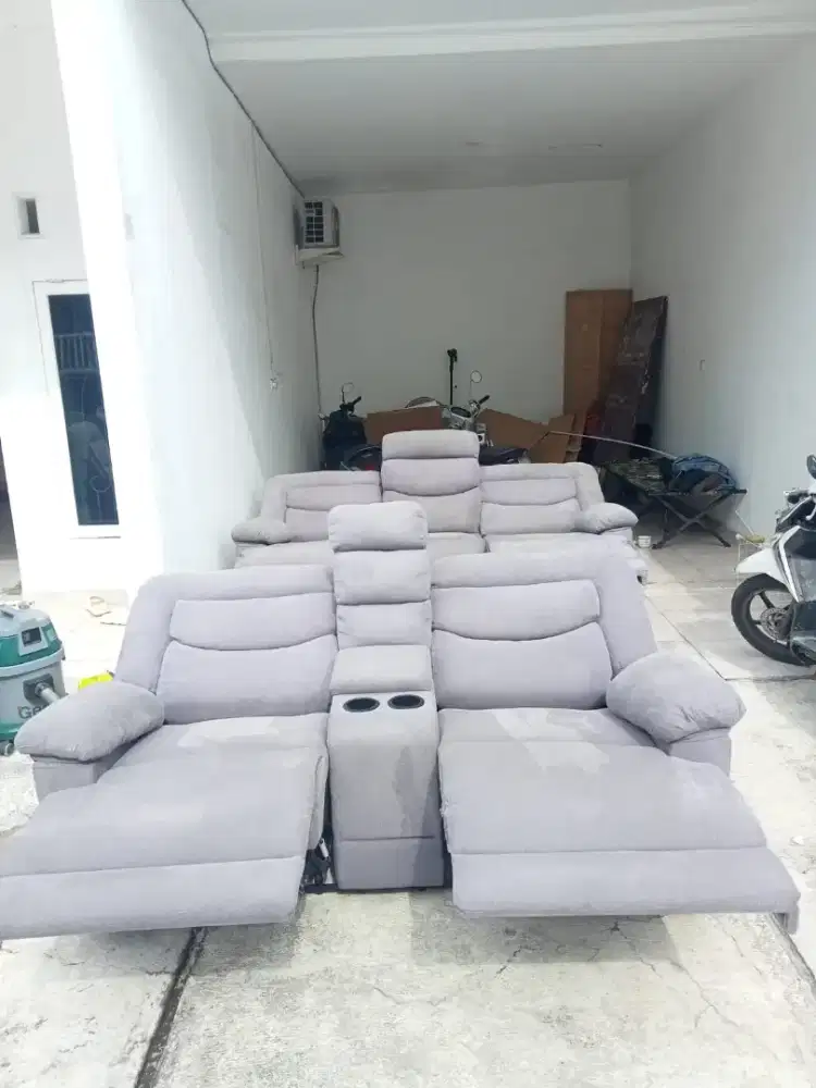 Jasa cuci kasur sofa jok mobil