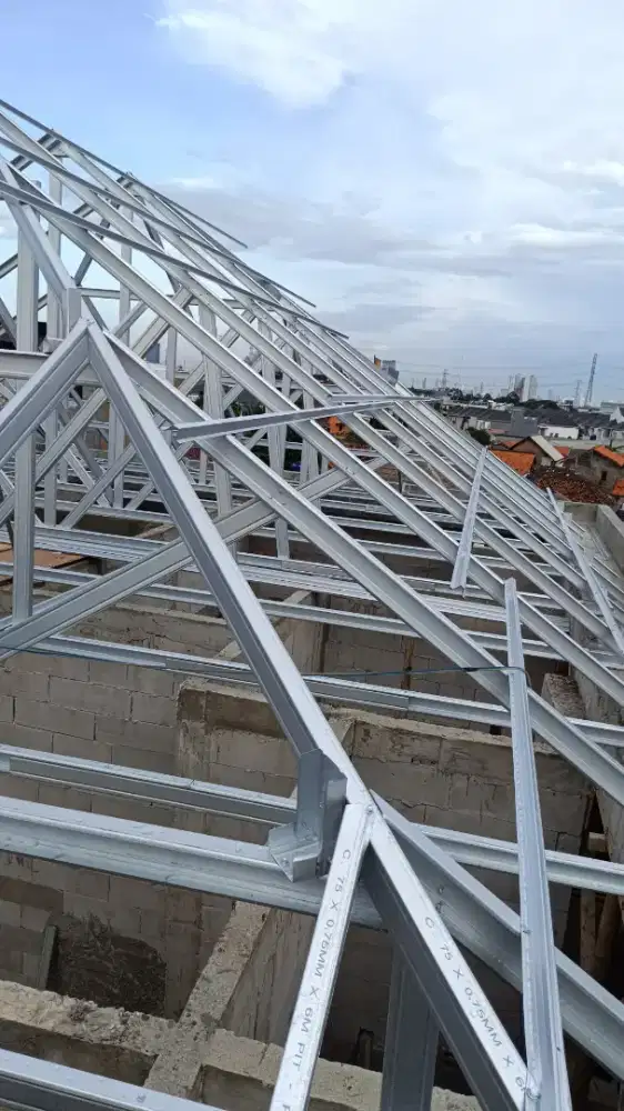 Pemasangan Baja ringan