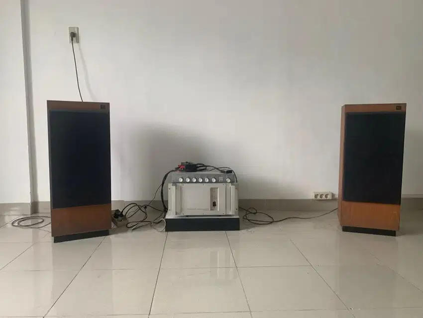 Preamp Power Threshold  & Speaker JBL