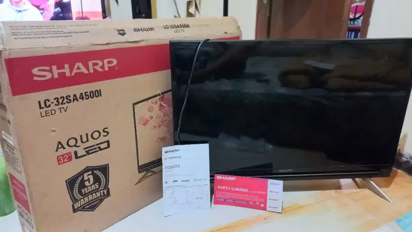Dijual : SMART TV SHARP AQUOS 32 (kondisi 99%)