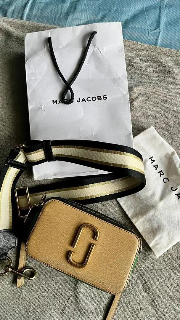 Marc jacobs snapshot