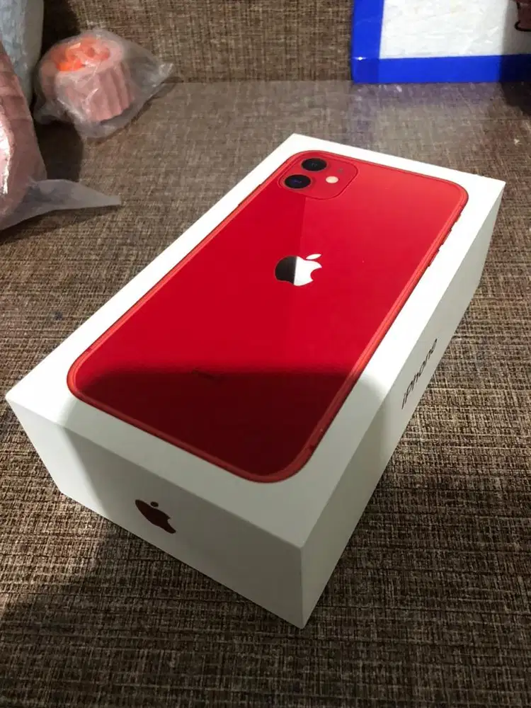 Dus Apple Iphone 11 256Gb merah ex ibox