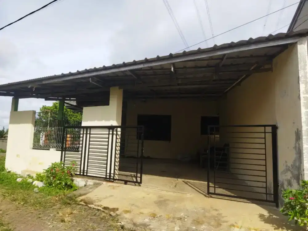 Dijual rumah luas 300 mtr