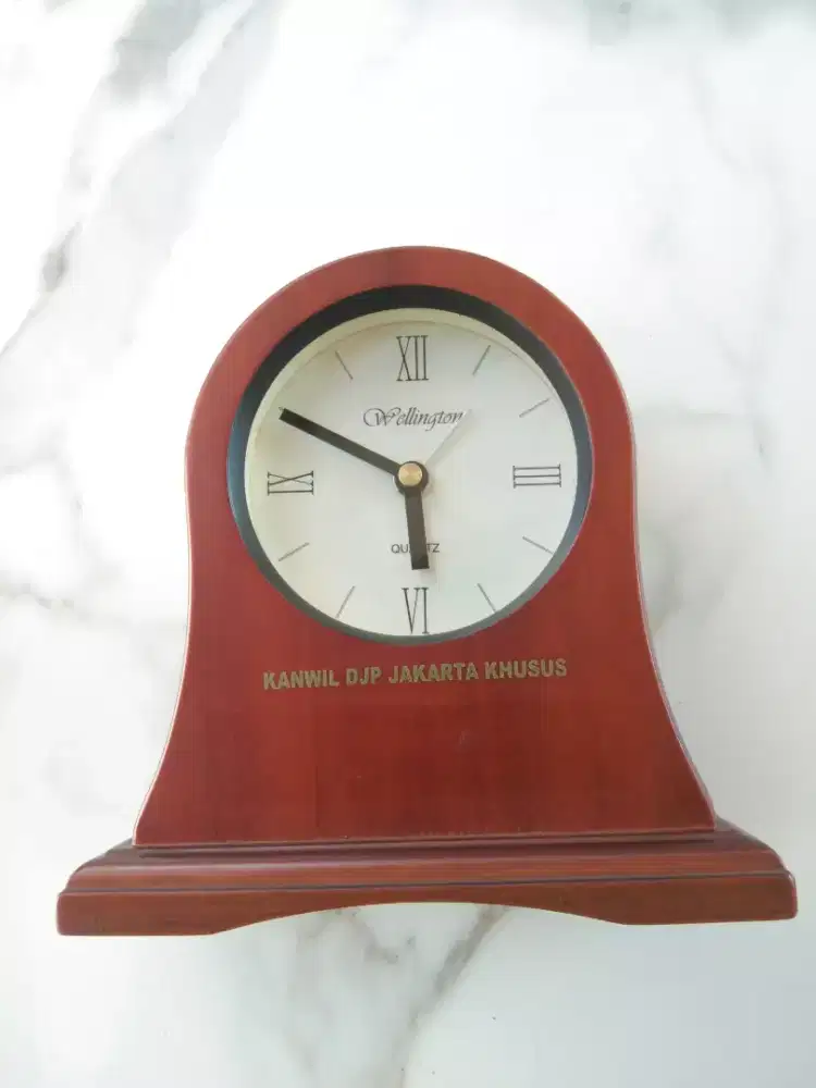 Jam kayu Wellington