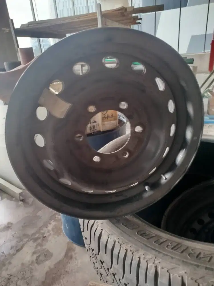 Velg Toyota Hiace