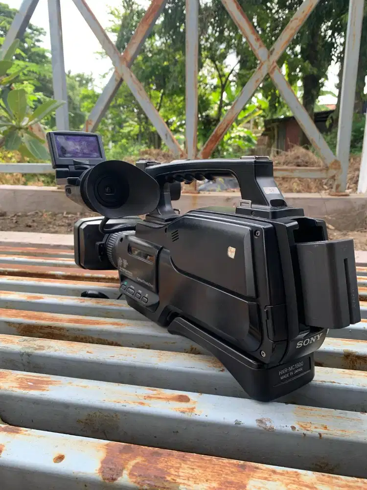 Kamera video sony HRX MC1500