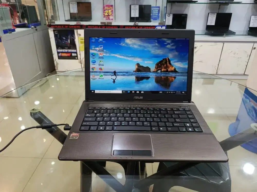 Jual laptop Asus secon ada garansi, terima jual beli laptop baru secon