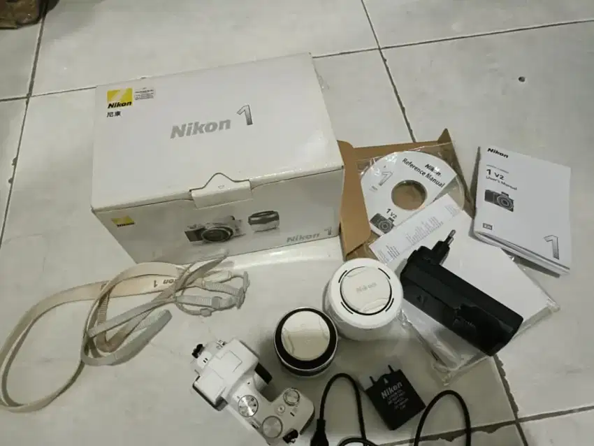 NIKON 1 V2 KIT 10-30 DAN 30-110 LIKENEW FULSETBOX