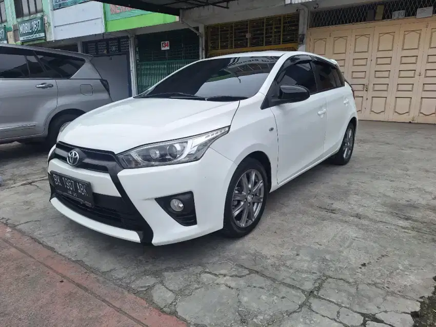 ALL NEW YARIS TIPE G AT AUTOMATIC 2015 PUTIH