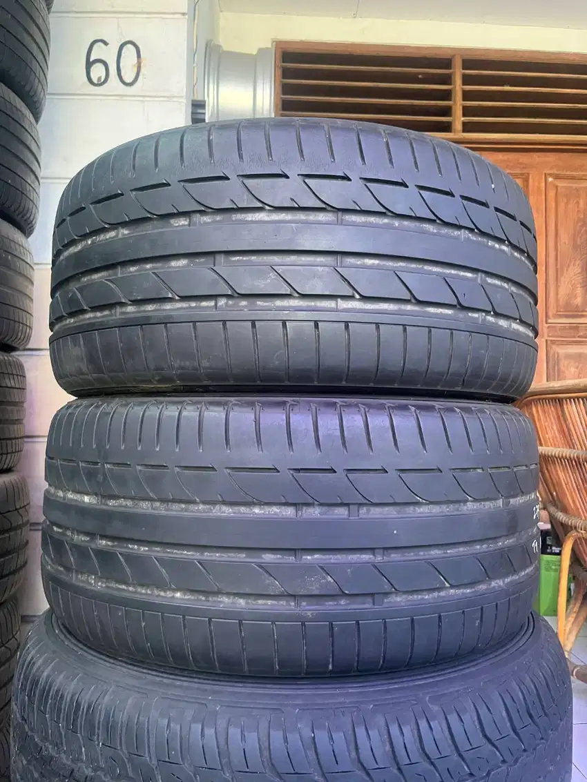 Ban Bridgestone Potenza S001 RFT/Runflat 275 35 r20 1pcs