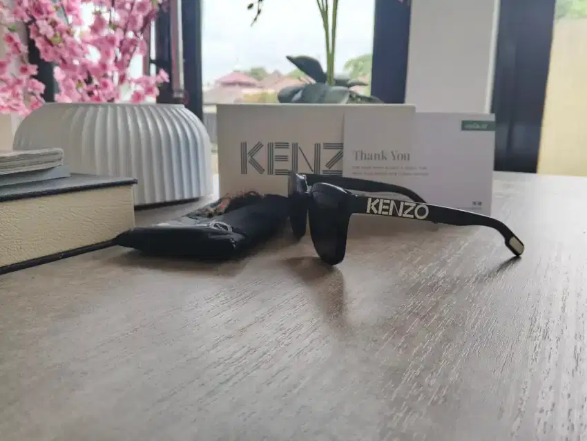 Kacamata Kenzo black