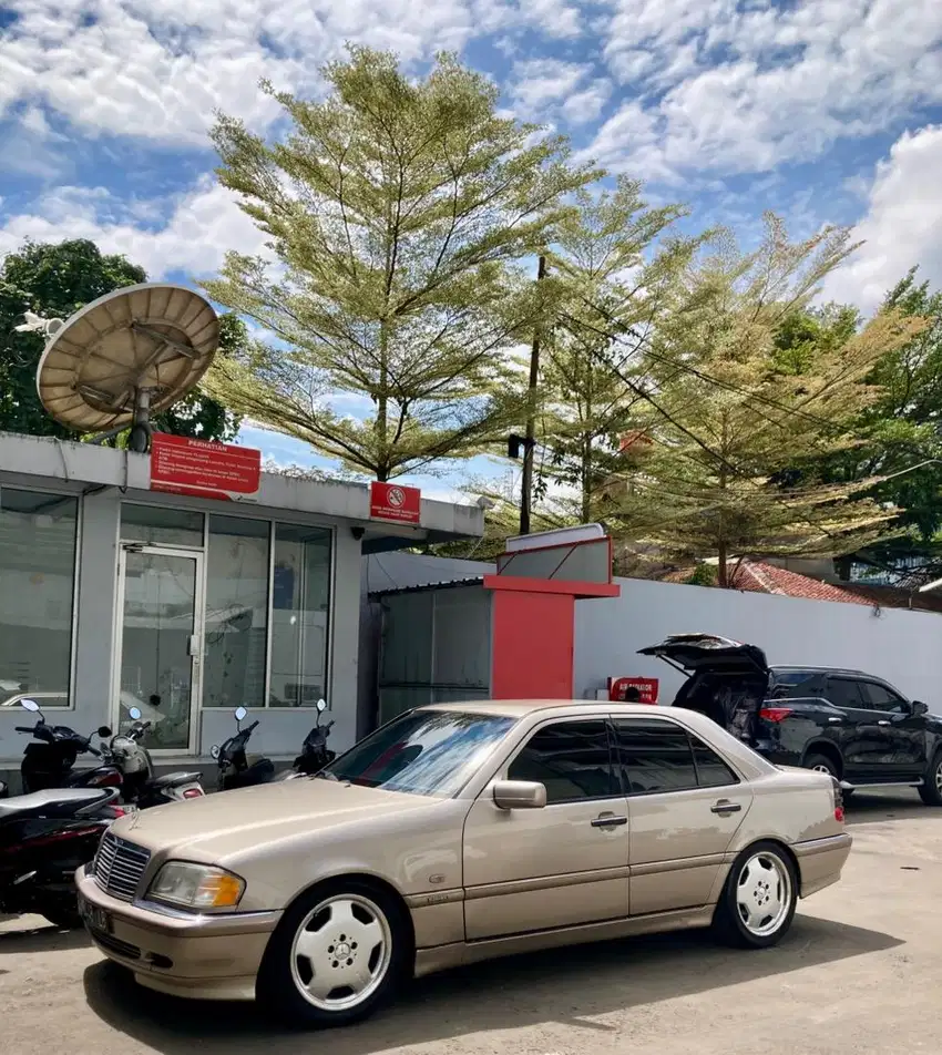 W202 C240 V6 Superb Condition