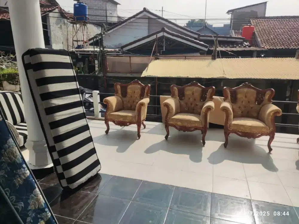 Jasa cuci kasur, springbed sofa kursi karpet jok mobil dll
