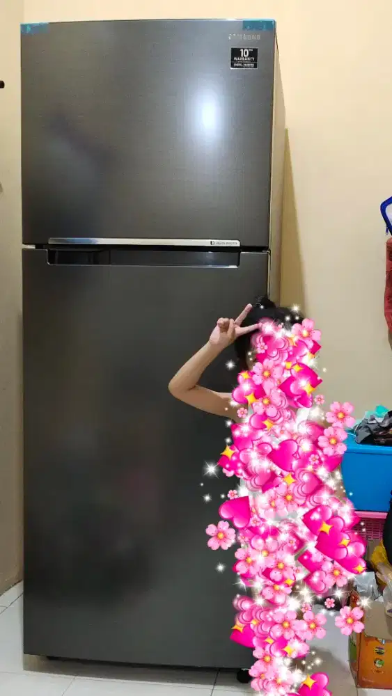 Kulkas Samsung big 2 door garansi compressor 10tahun