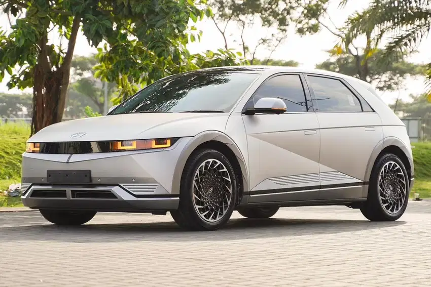 Rasa Baru! IONIQ 5 Signature BlueLink Long Range 2023 x3 gla200