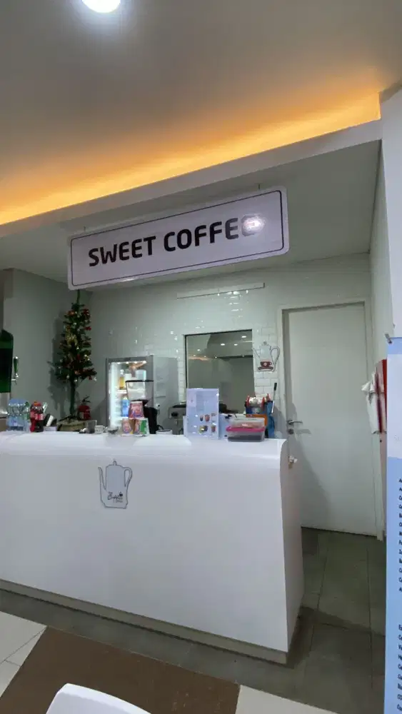 Jaga Kedai Kopi di dalam mall Citiplaza Kutabumi